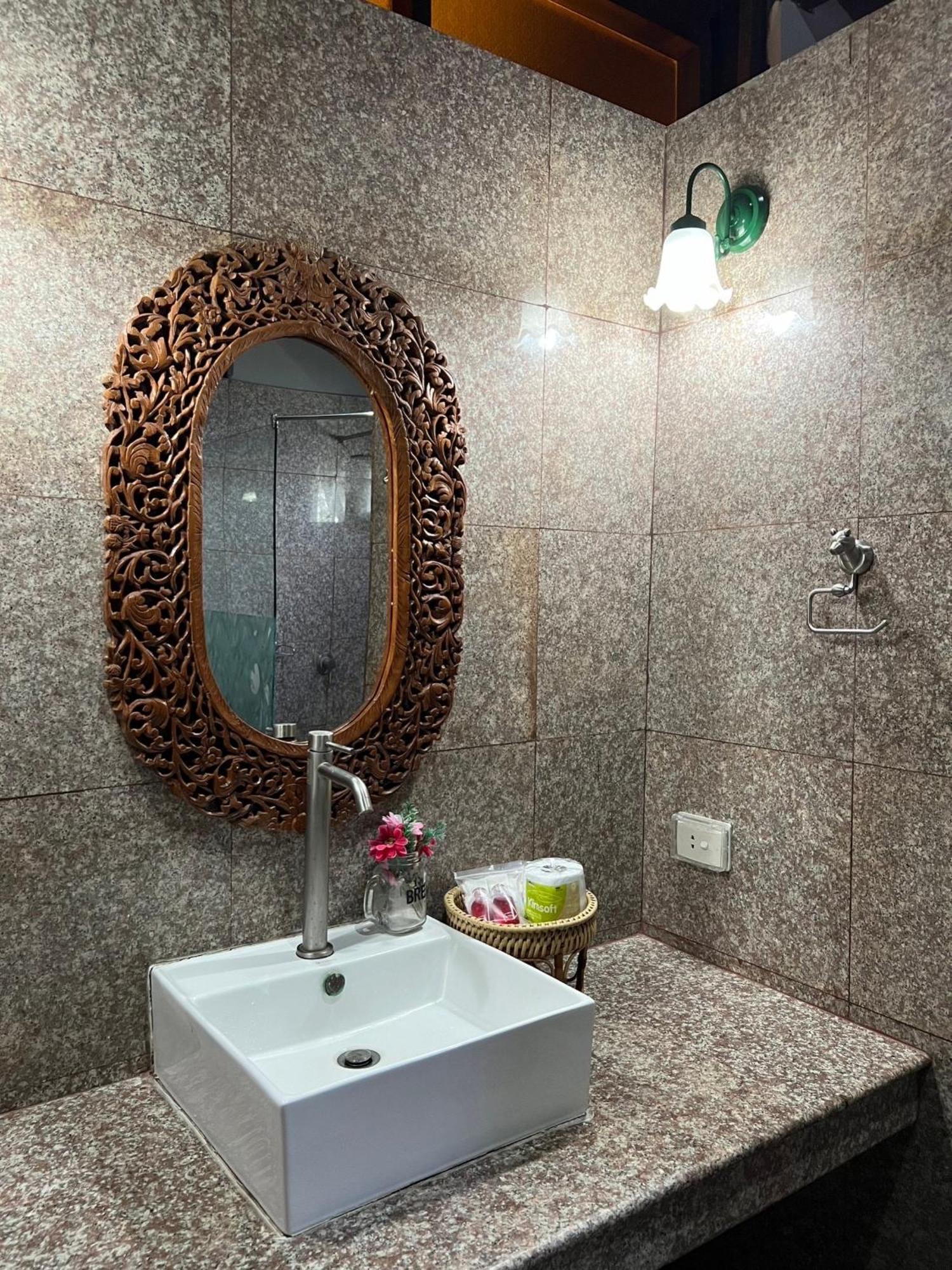 Sasitara Thai Villas Choeng Mon Luaran gambar